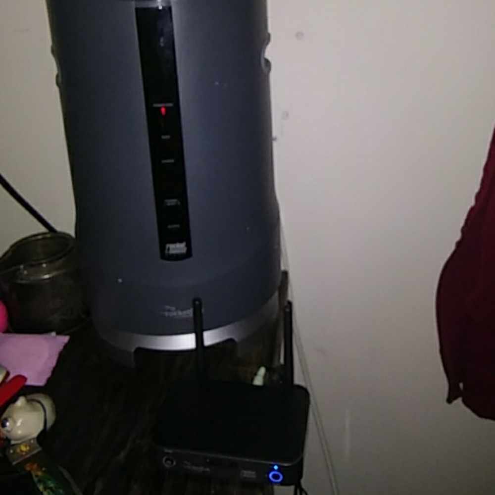 Rocketfish speakers,receiver.